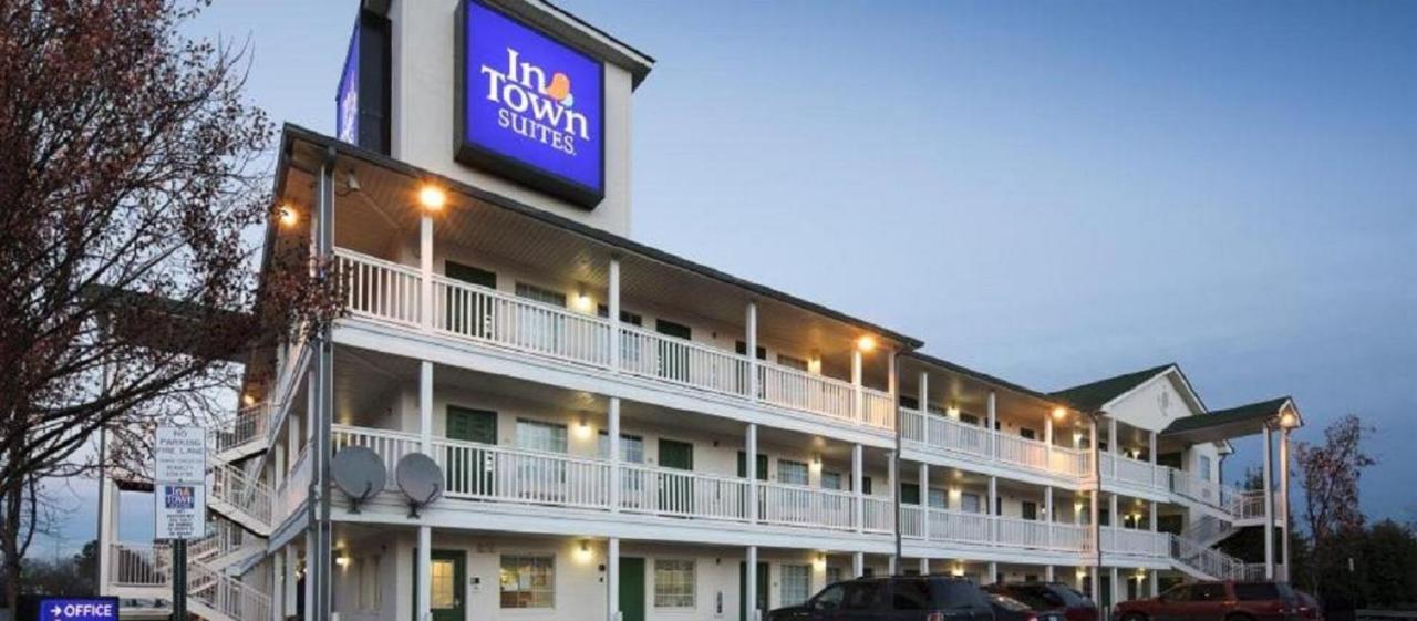 Intown Suites Extended Stay Chesapeake Va - I-64 Crossways Blvd エクステリア 写真